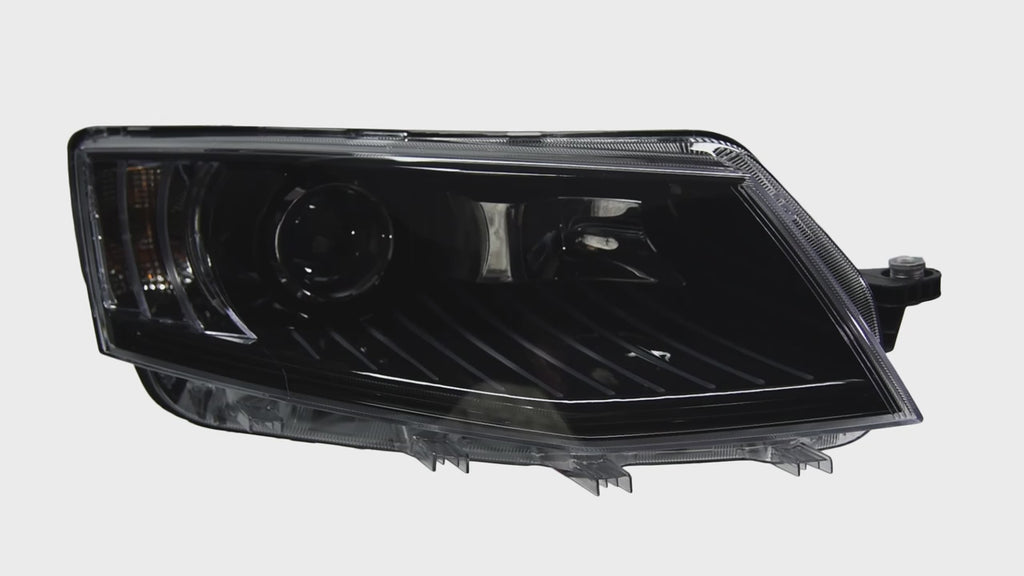 Skoda Octavia 2012-2016 Lampy przednie reflektory LED Komplet AKD